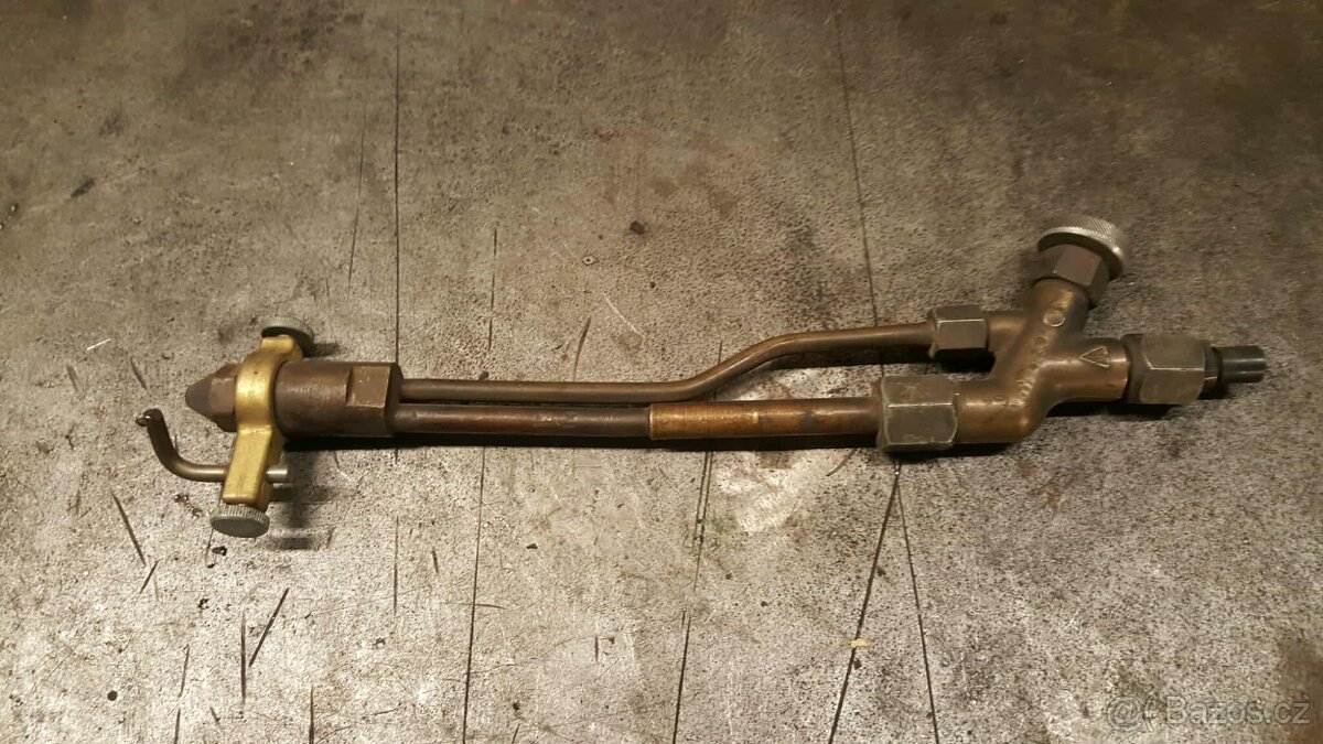 Vykružovák na autogen