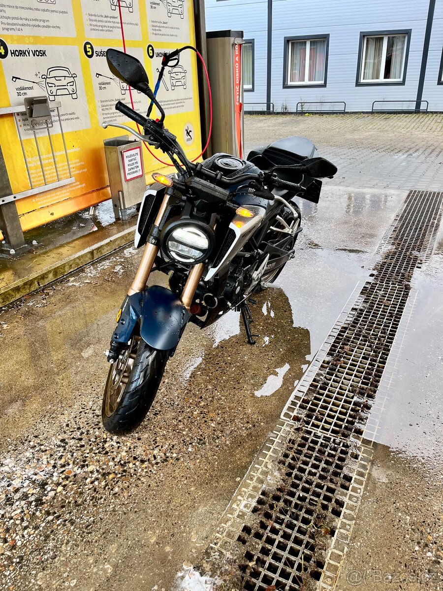 Honda CBR 125 (2021)