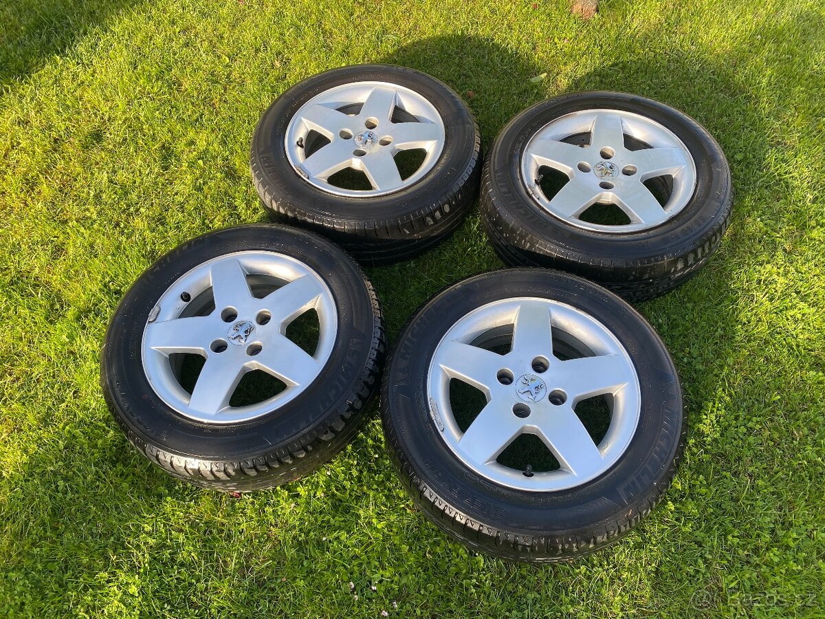ALU kola originál Peugeot R15