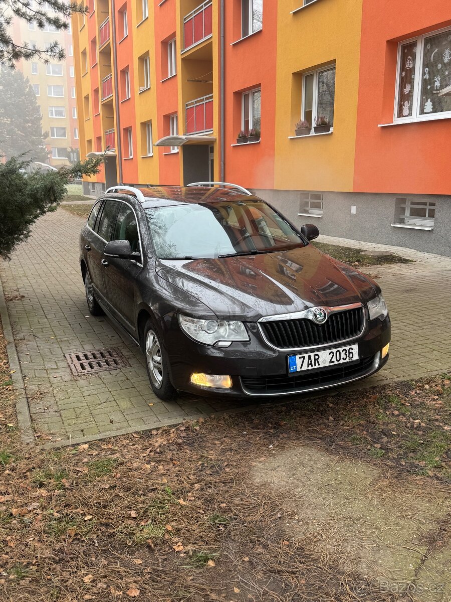 Škoda Superb 2.0 TDi 103 kw 2011