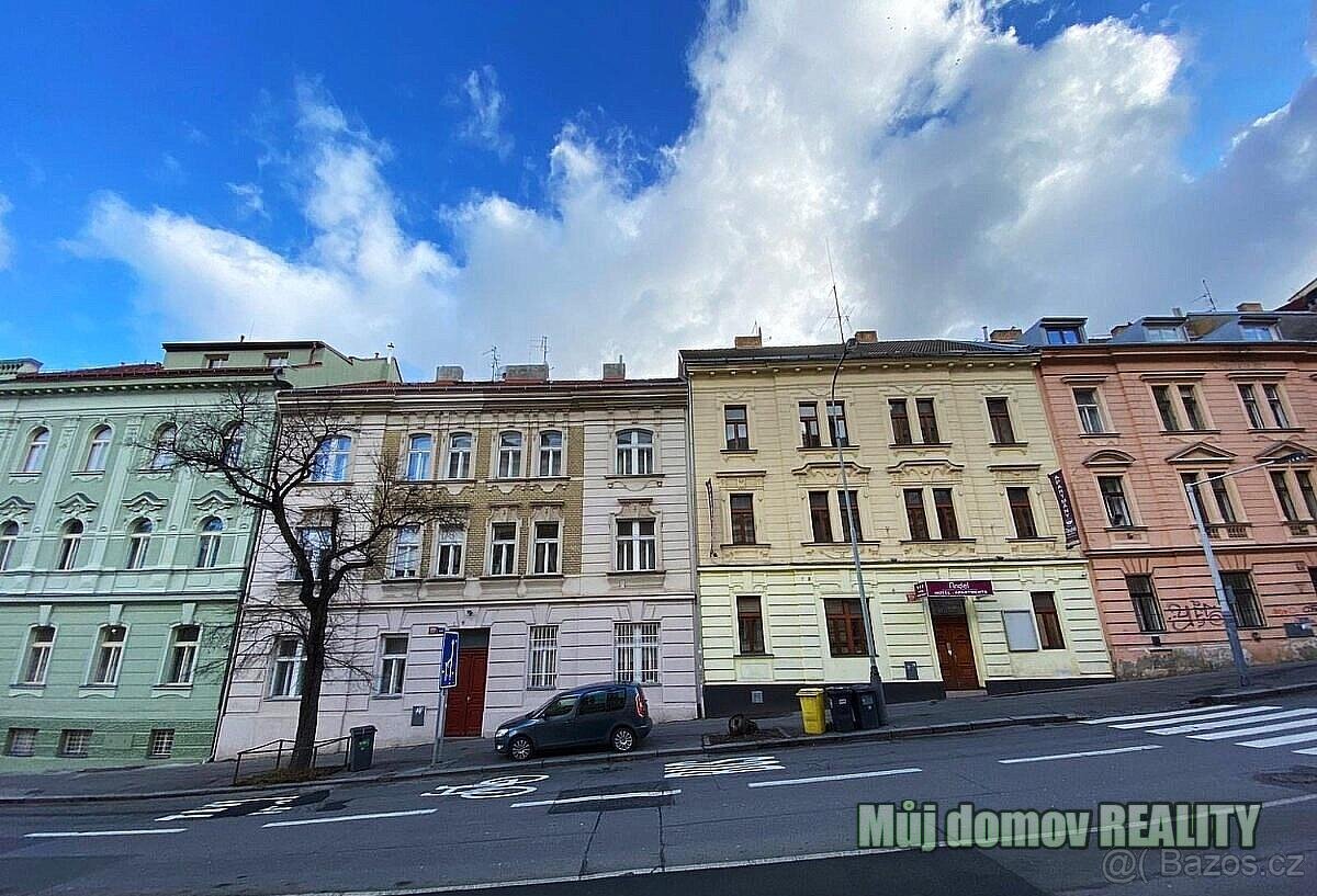 Pronájem bytu 2+kk, 50 m U Santošky, Praha 5 (Anděl)