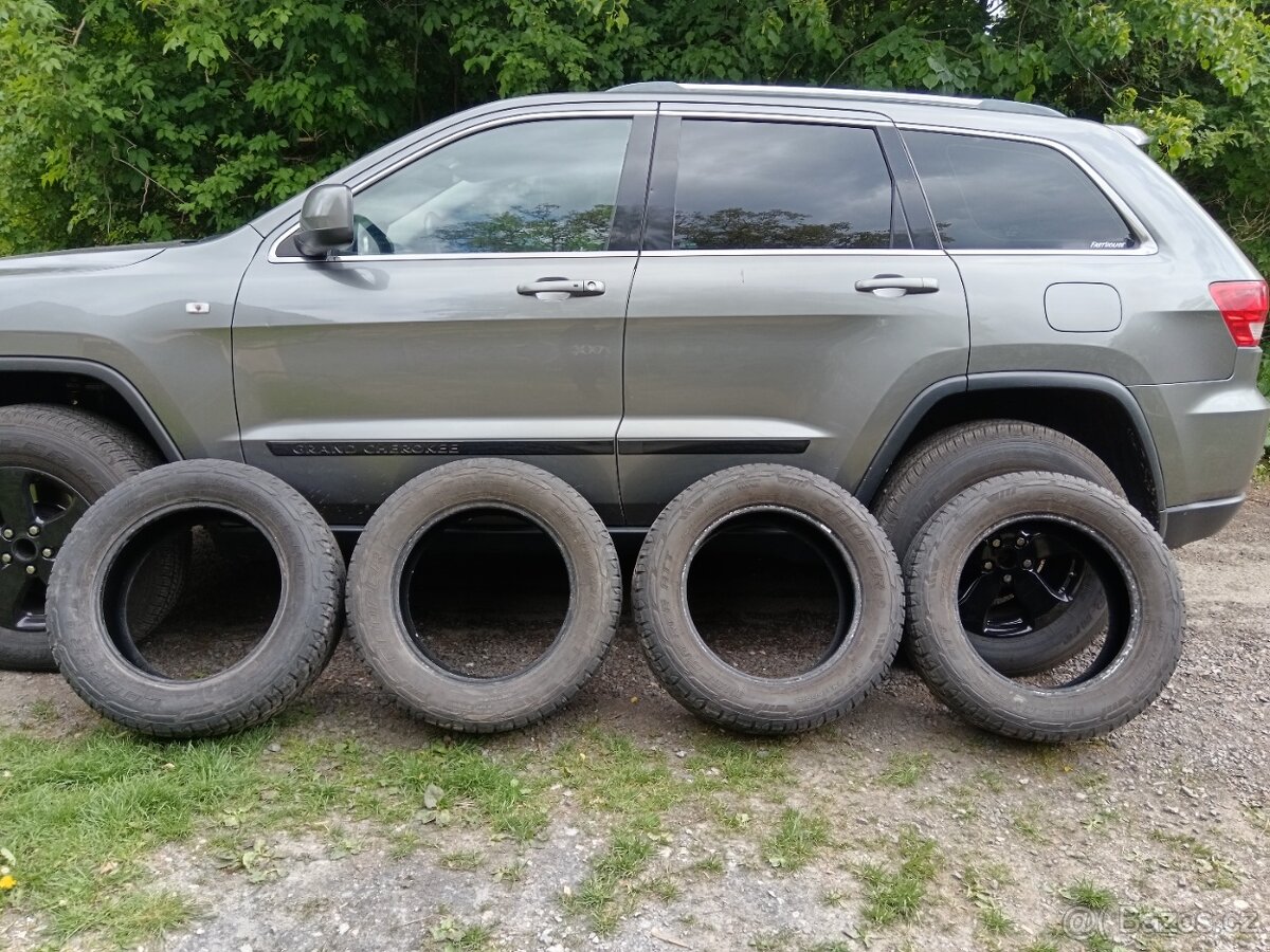 Cooper discoverer ATT 245/60 R18