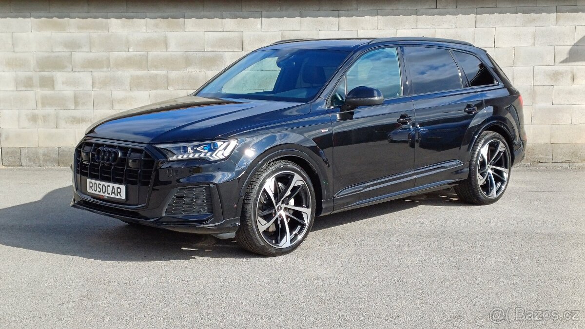 Audi Q7 S-LINE 210kW Webasto-vzduch-7.míst-masáž-TZ-ČR-DPH