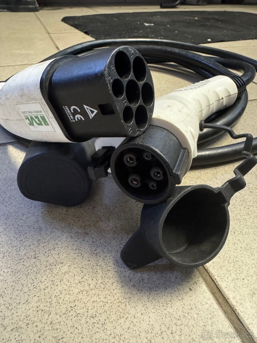 Nabíjecí kabel Type 2 na Type 1 - 32A