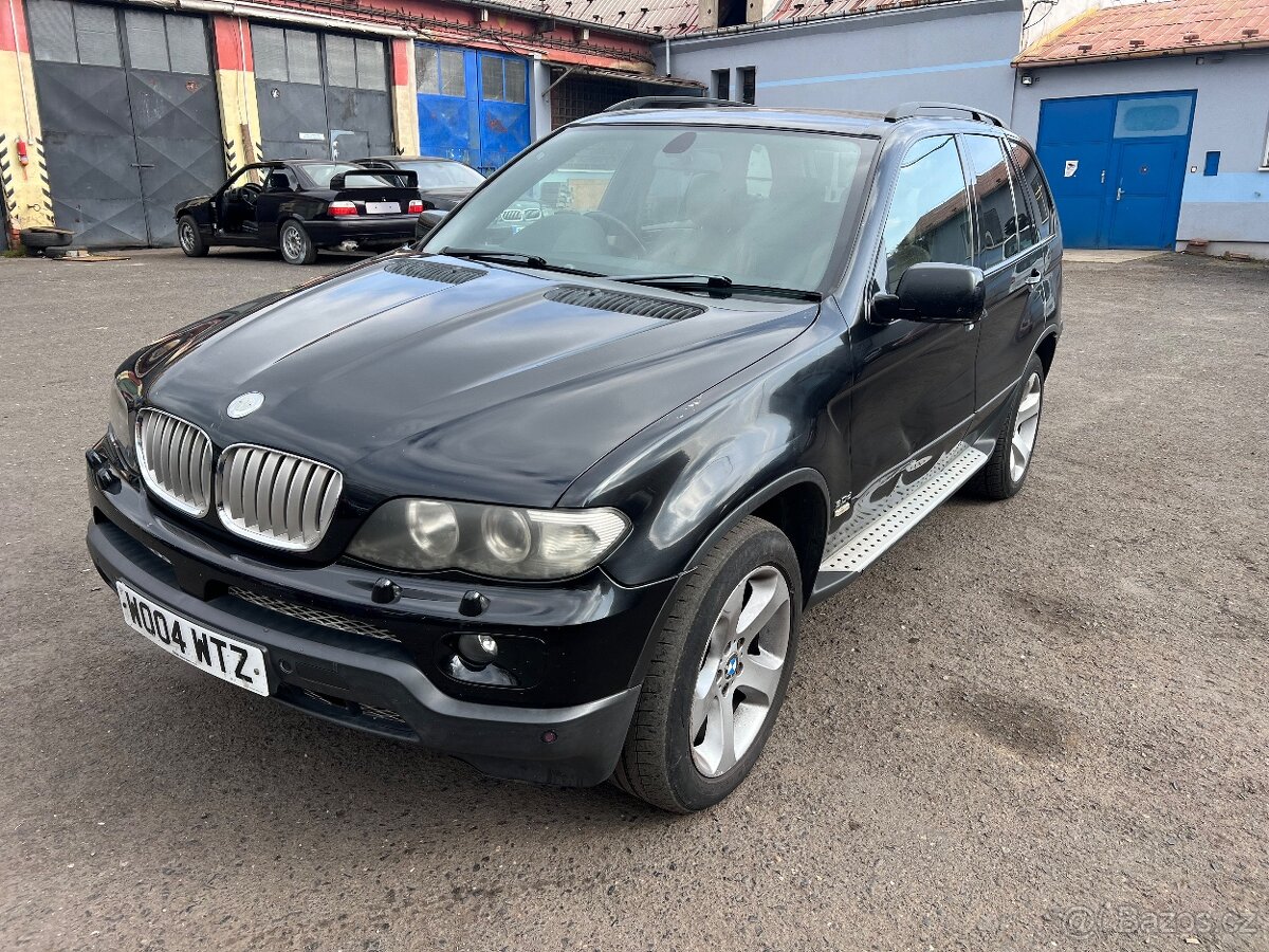 Bmw x5 e53 Blacksaphire facelift na díly