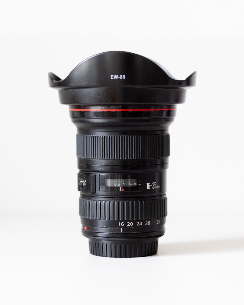 objektiv Canon EF 16-35mm f/2,8 L II USM