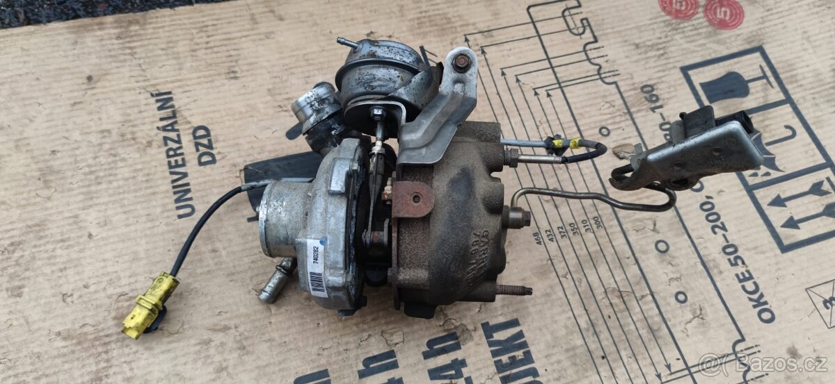 Renault, Nissan 2,0 Dci turbo Garrett 740282