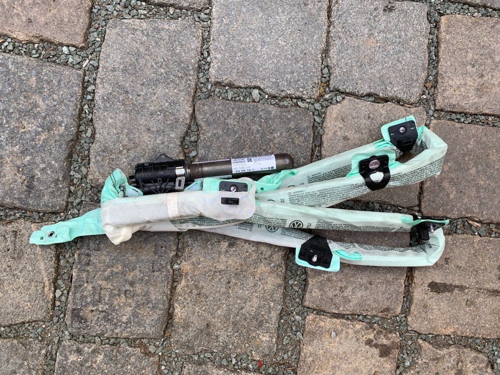 VW PASSAT B6 3C 05-10 airbag stropni P 3C0880742D
