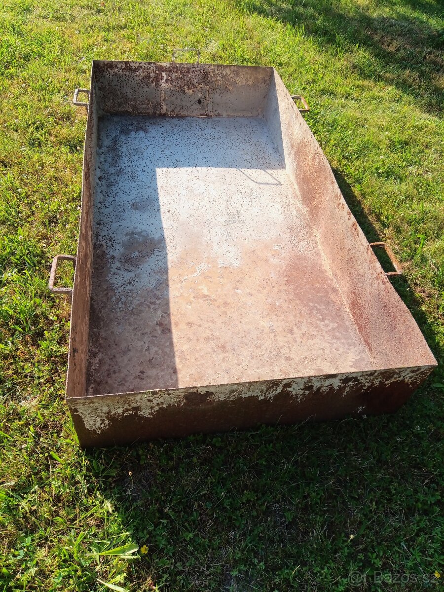 betonářská (zednická) vana
