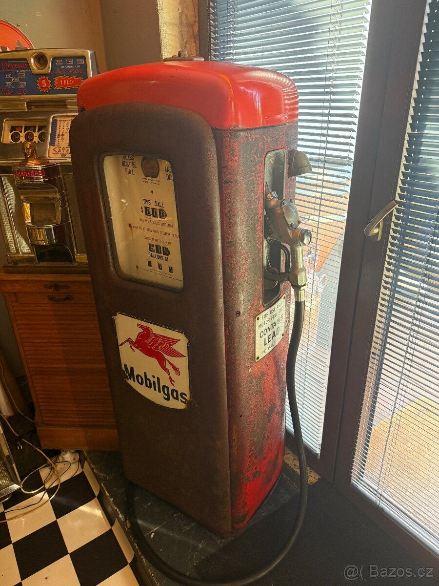 Benzinový stojan MOBILGAS - Martin & Schwartz Model 80