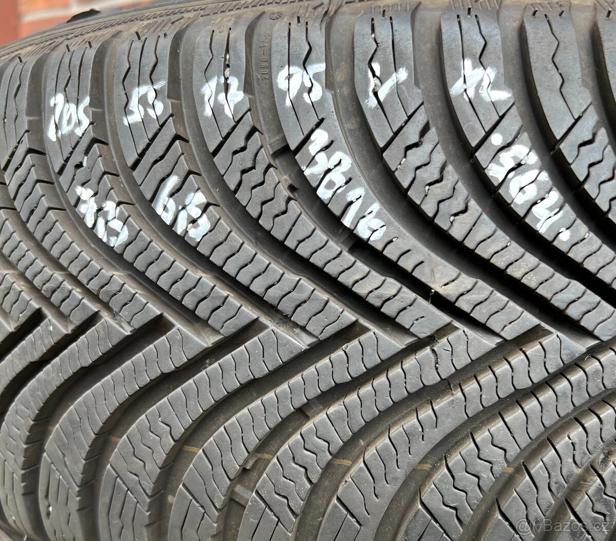 205/55 R17 95V XL zimní pneumatiky Michelin (3816)