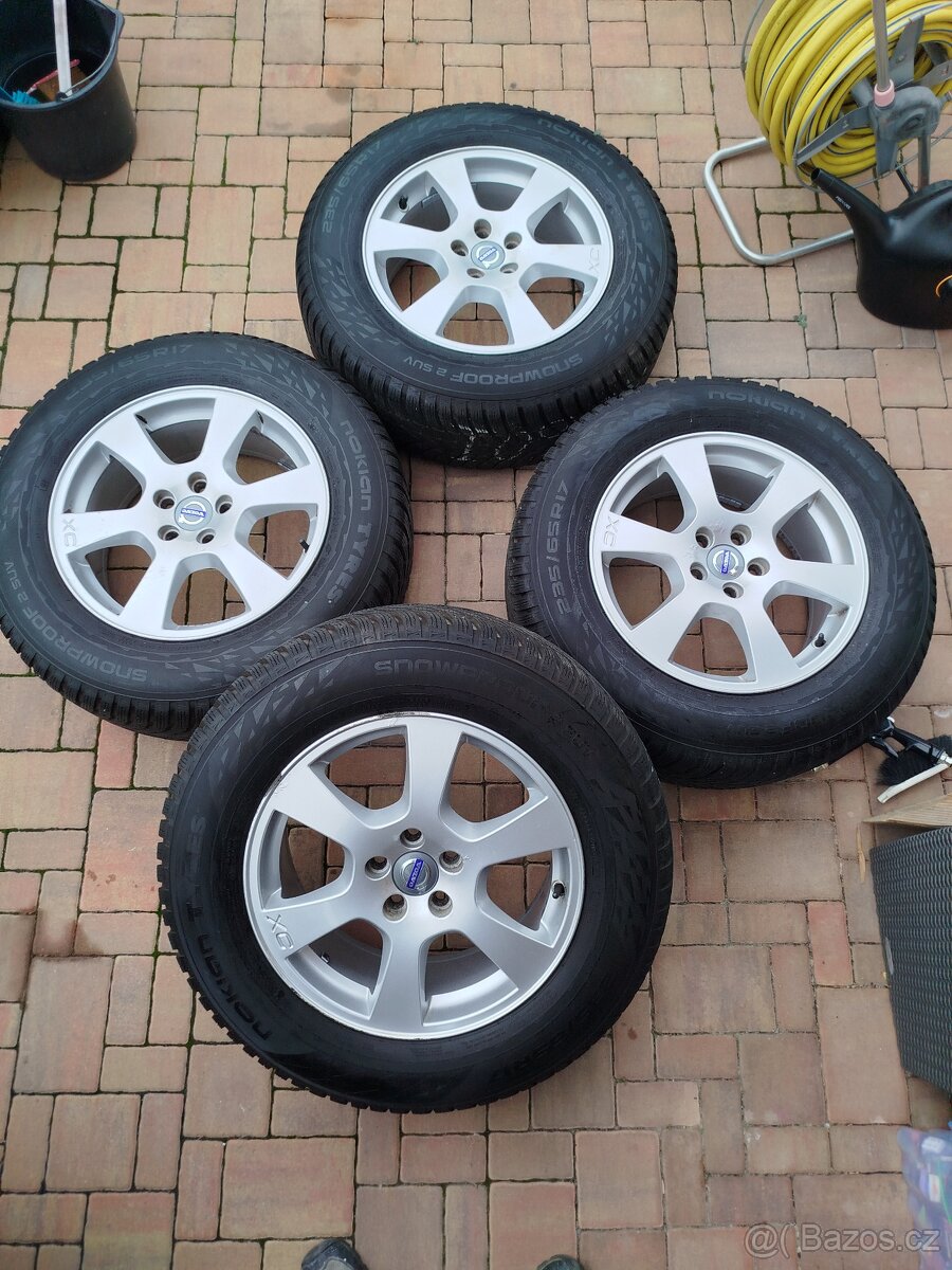 Original alu kola Volvo XC60 +zimni pneu