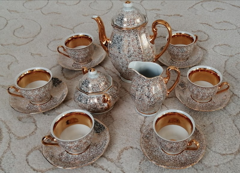 Kávový servis zlacený