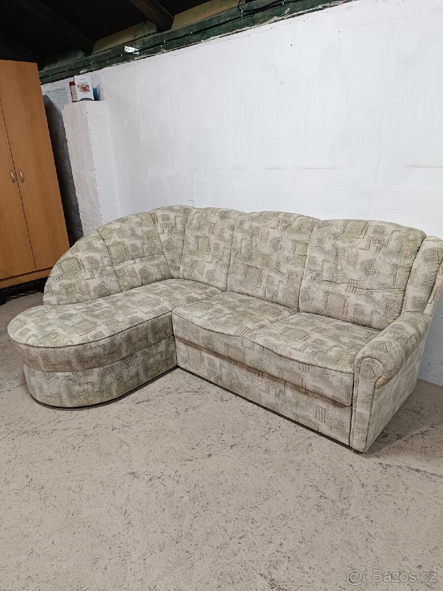 Rohová rozkládací sedací souprava s úložným prostorem