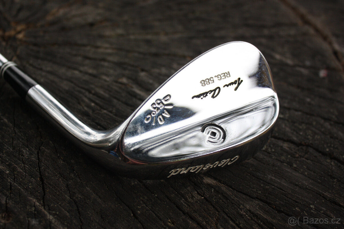 WEDGE CLEVELAND 53° - STAV NOVÉ HOLE