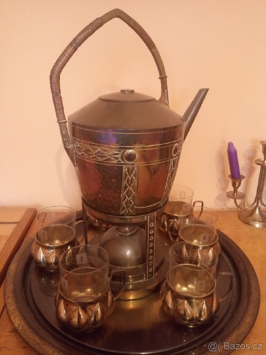 Mosazná čajová souprava