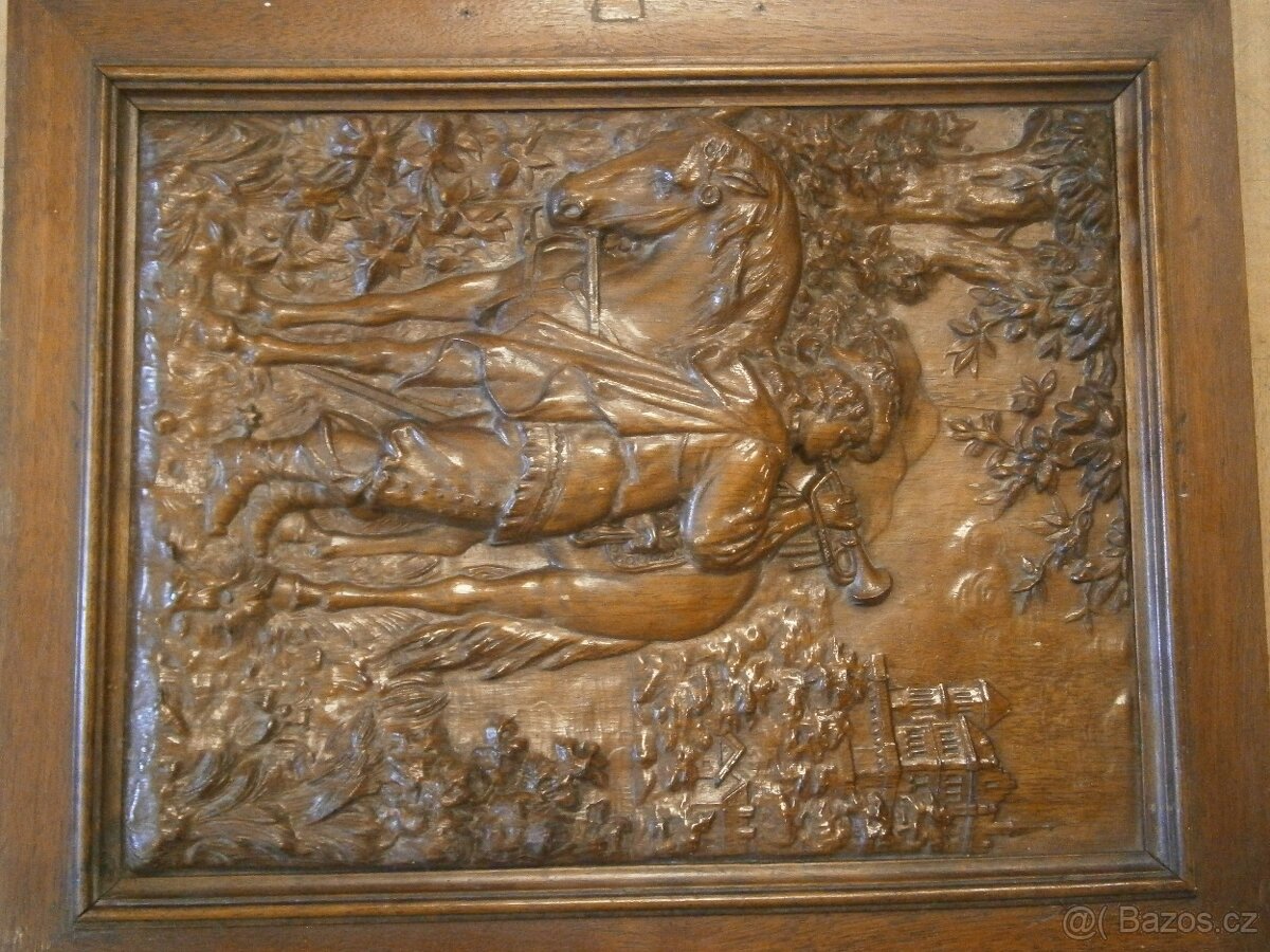 řezbovaný starožitný obraz krásné