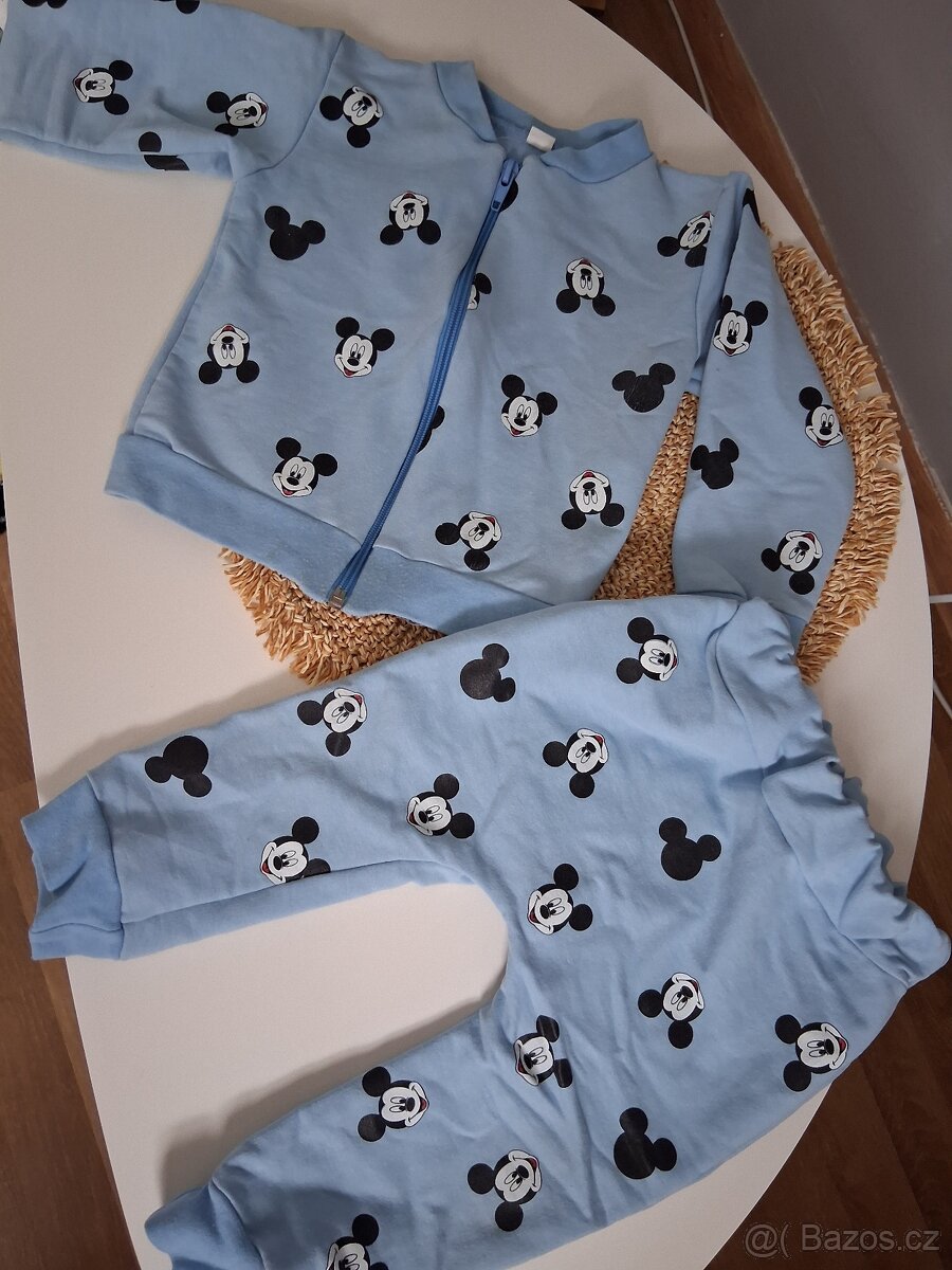 Tepláková souprava