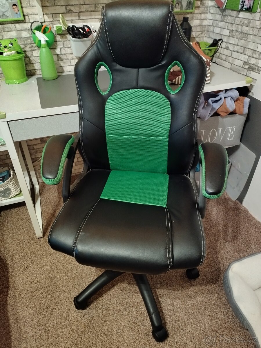 Kancelářské křeslo