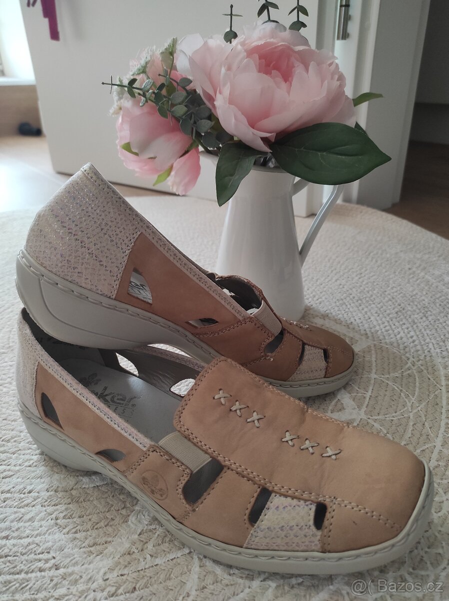 Polobotky zn. Rieker vel. 41