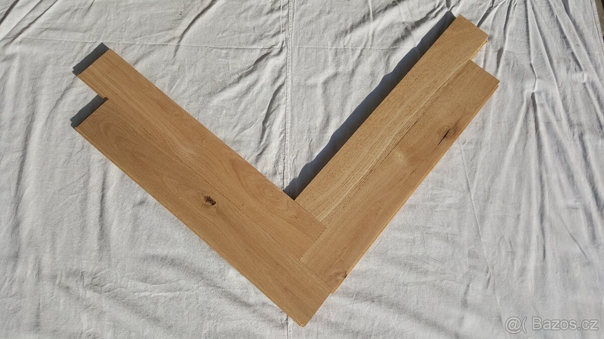 Perkaty dub masiv dřevo 145