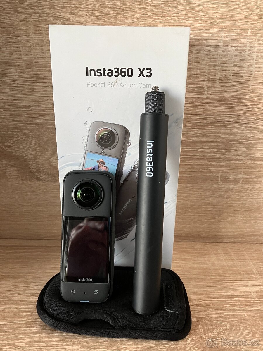 Insta360 ONE X3