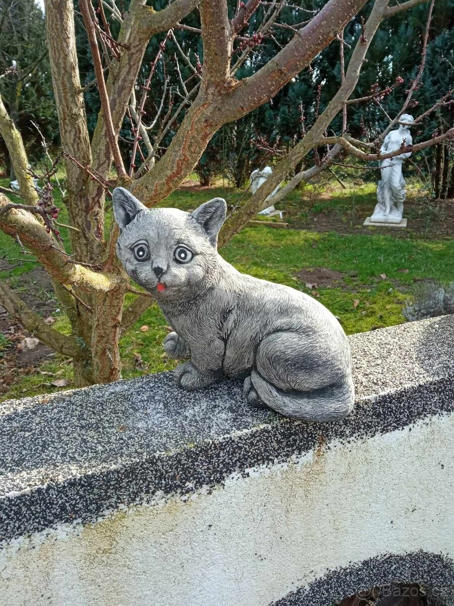 Zahradní dekorace- Kočka