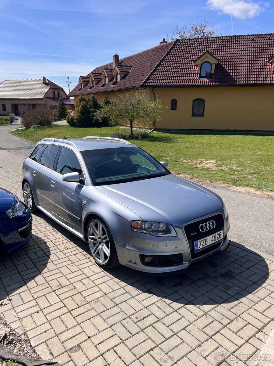 Audi RS4 b7 2007 Recaro