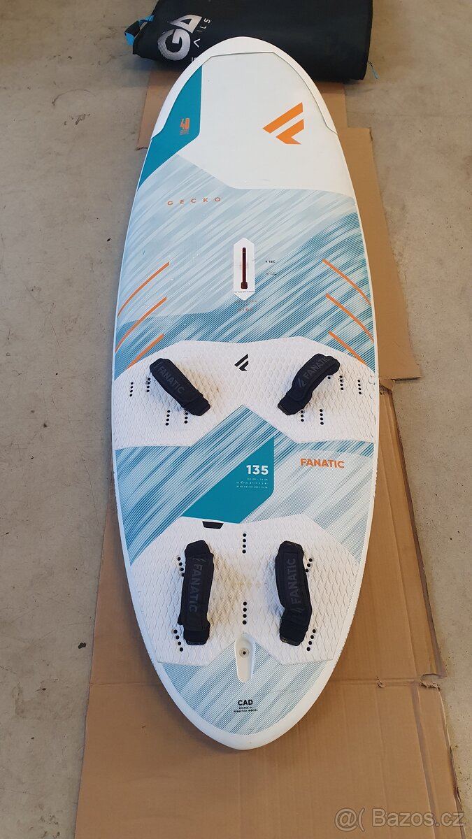 Windsurfingové prkno Gecko Fanatic 135L