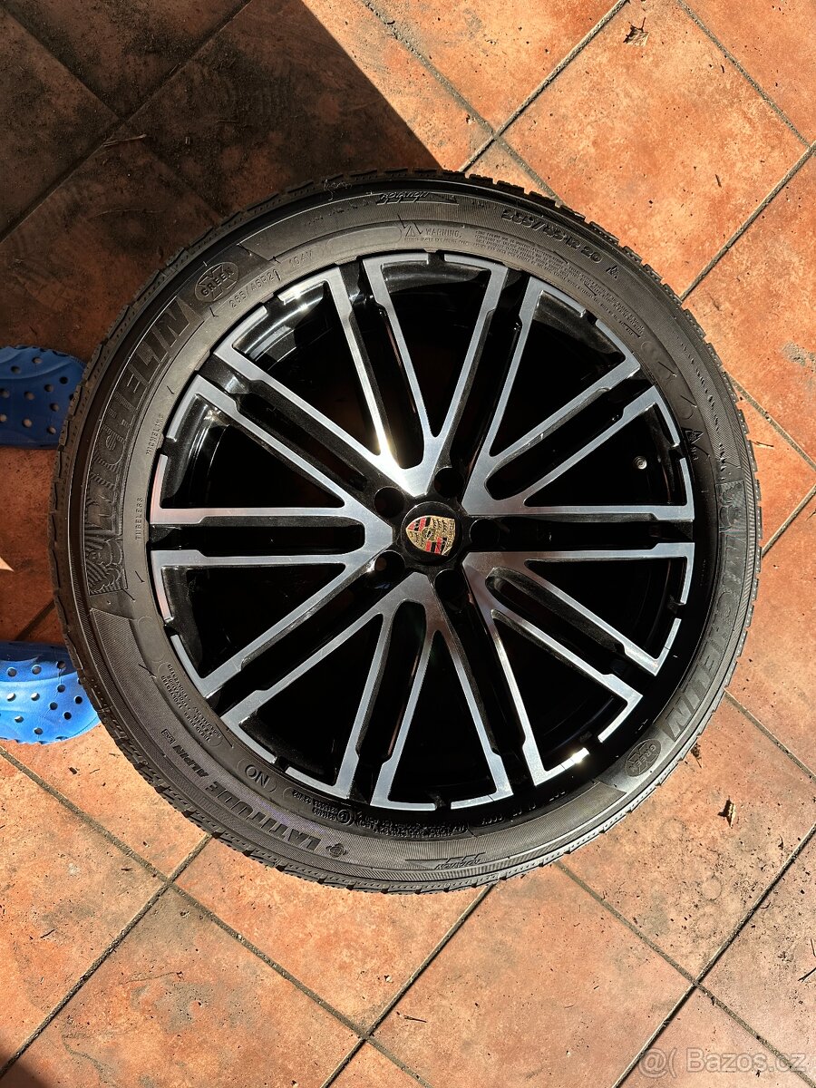 Alu kola orig Porsche Macan R20