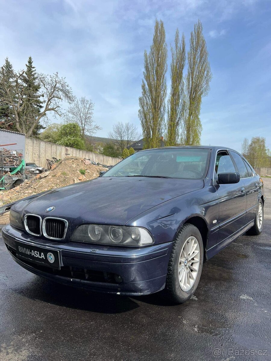 Náhradní díly BMW E39 530i Toledoblau