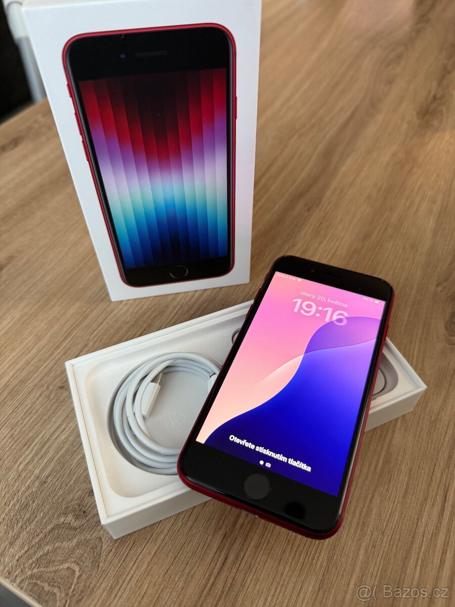 iPhone SE (3.generace), product red