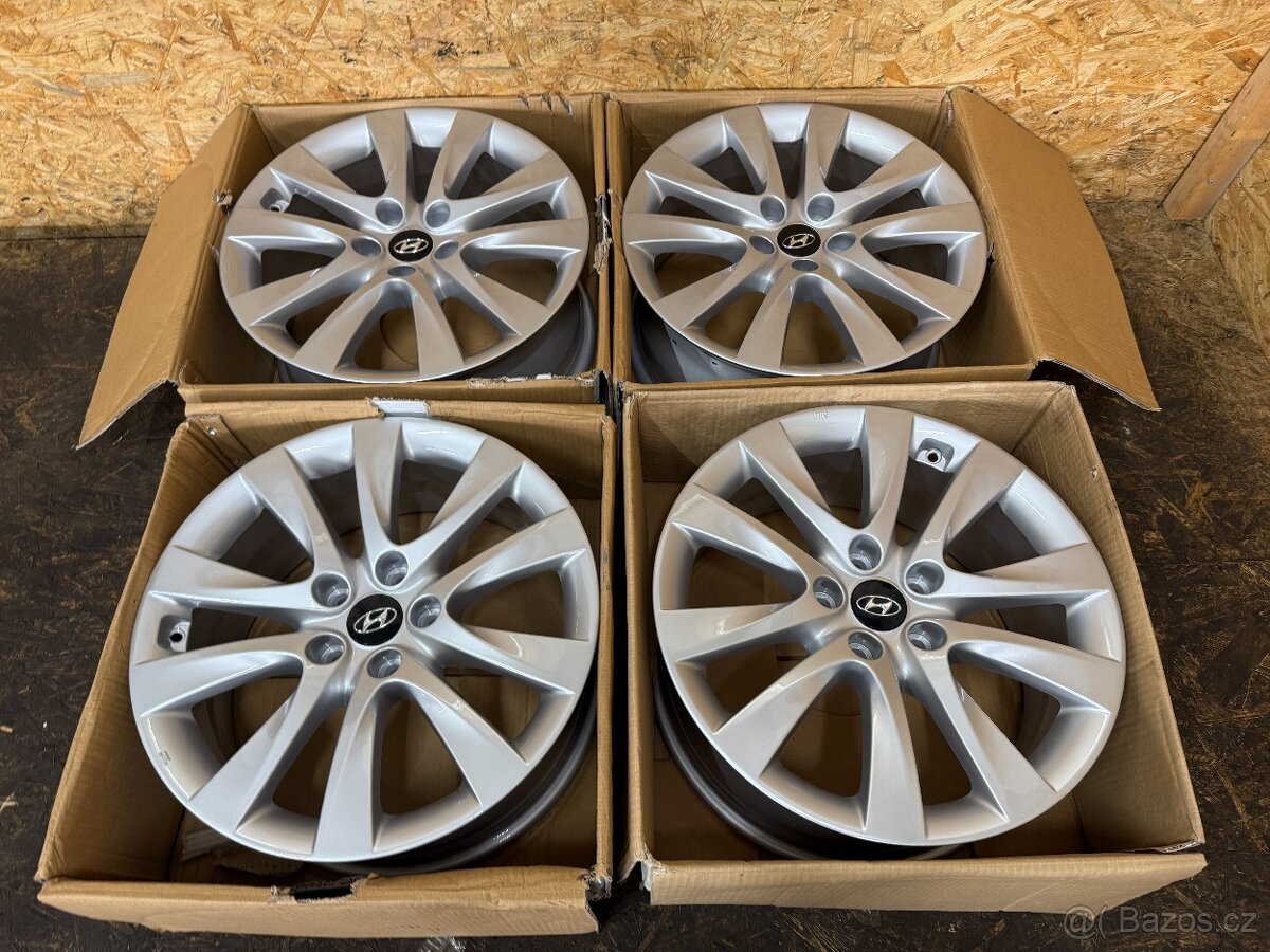 ORIGINÁLNÍ ALU KOLA HYUNDAI I40 8Jx18 ET46 5X114,3
