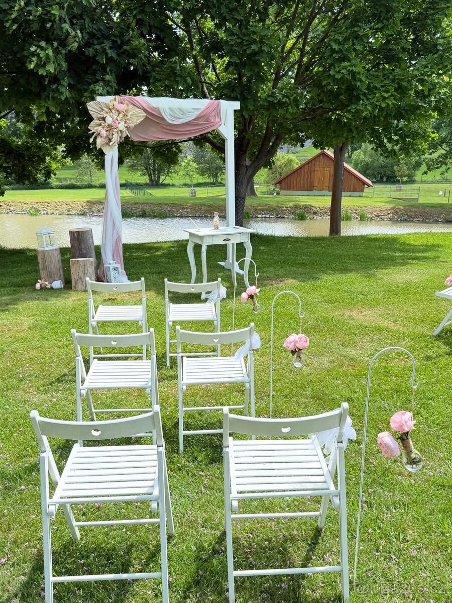 Svatební dekorace a vše potřebné na svatbu