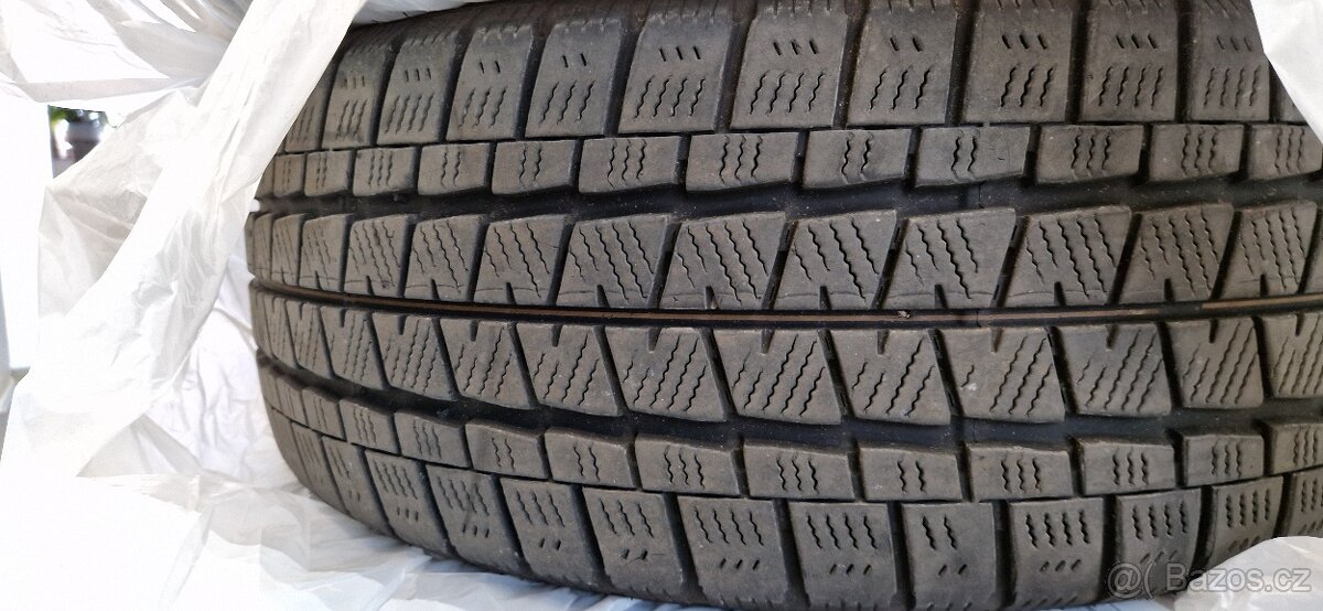 225/55 r17 C Falken Eurowinter Van 01 zimní