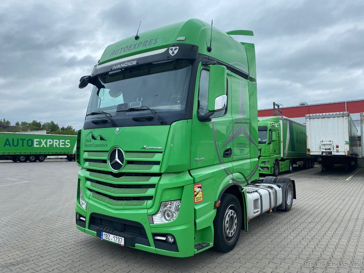 MB Actros 1848, 1. majitel, původ ČR