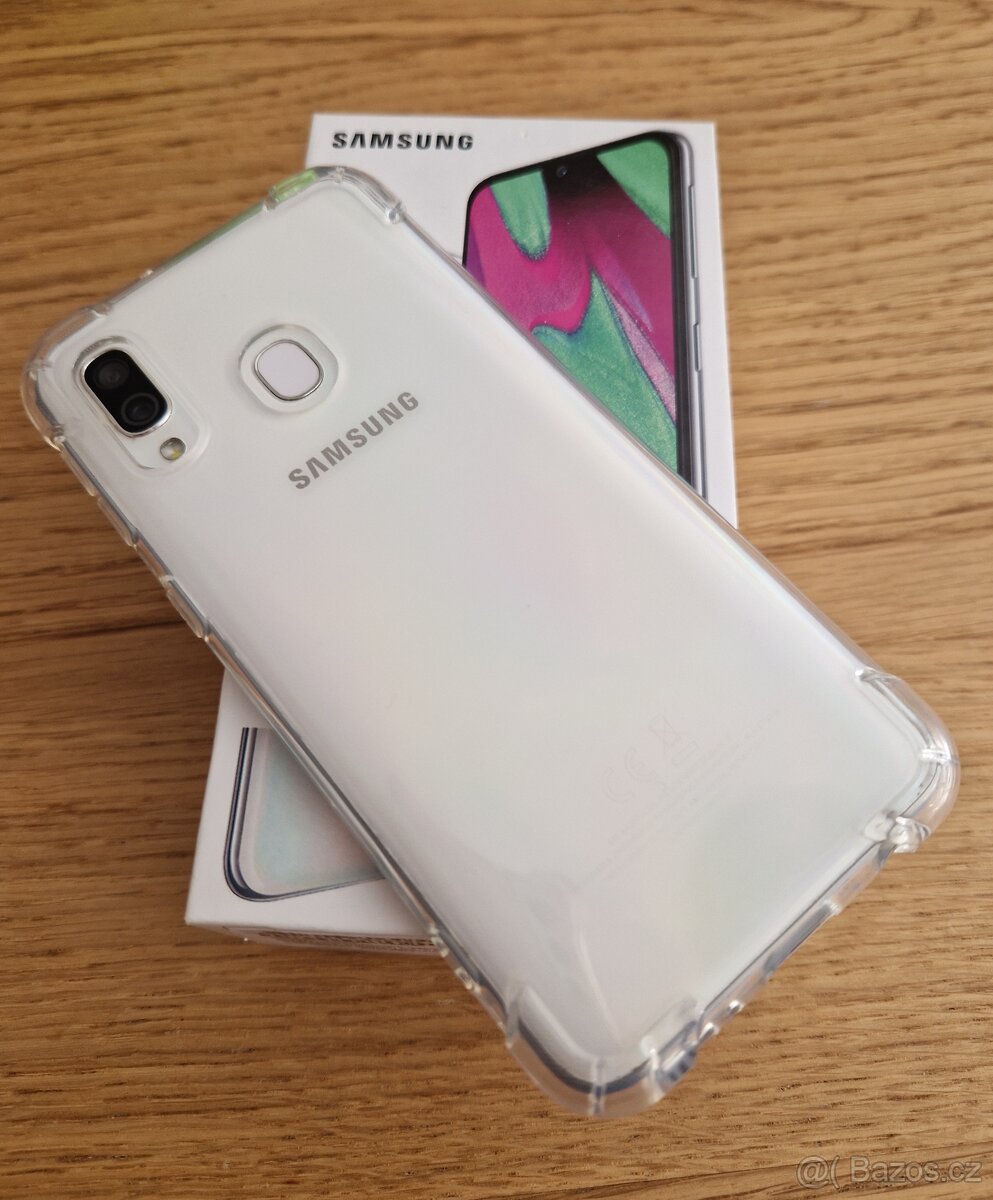 SAMSUNG GALAXY A40
