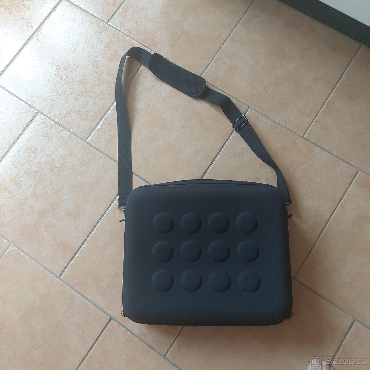 Taška na notebook /kufr na Notebook IKEA
