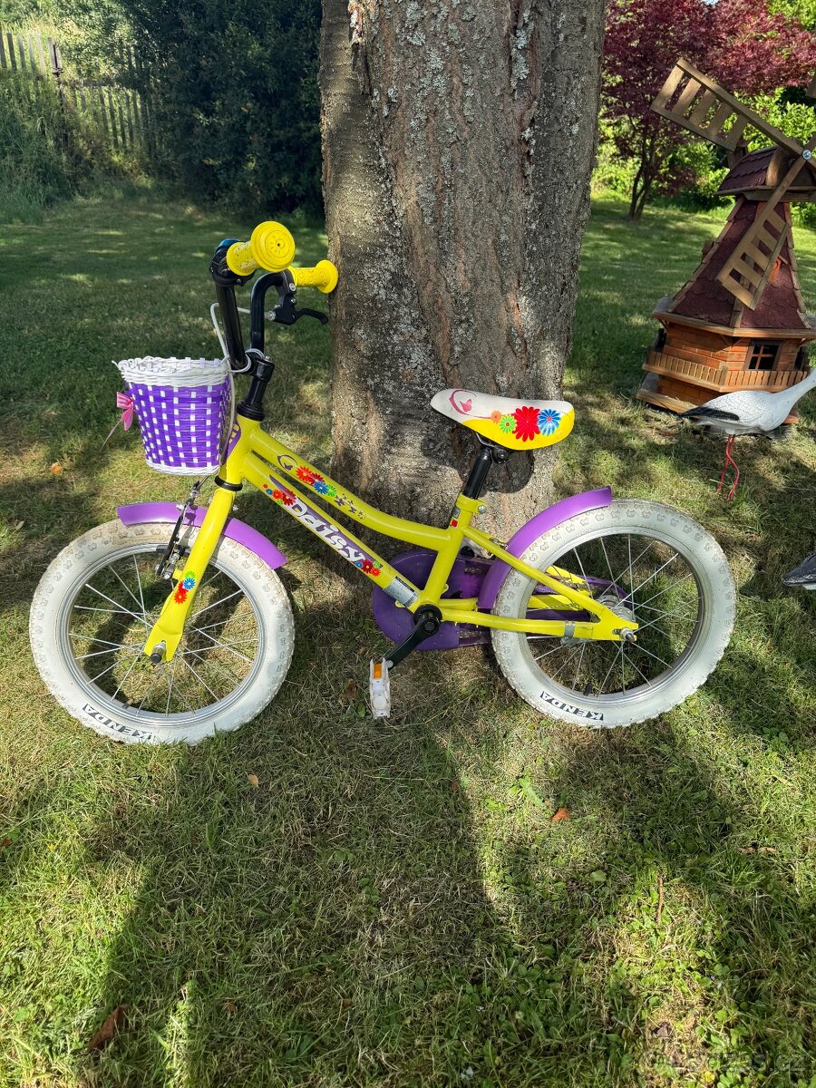 DĚTSKÉ KOLO DAISY 16