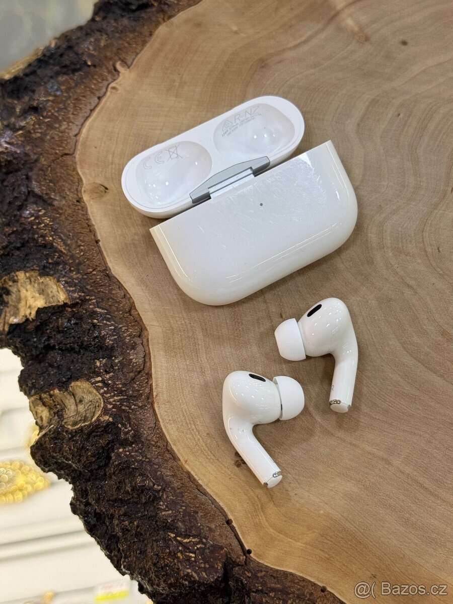 AIRPODS PRO DRUHÉ GENERACE A3047