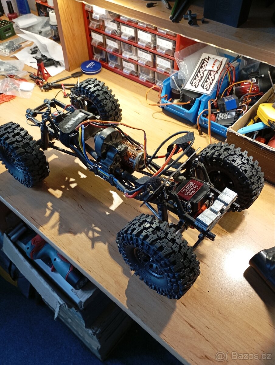 Axial SCX10