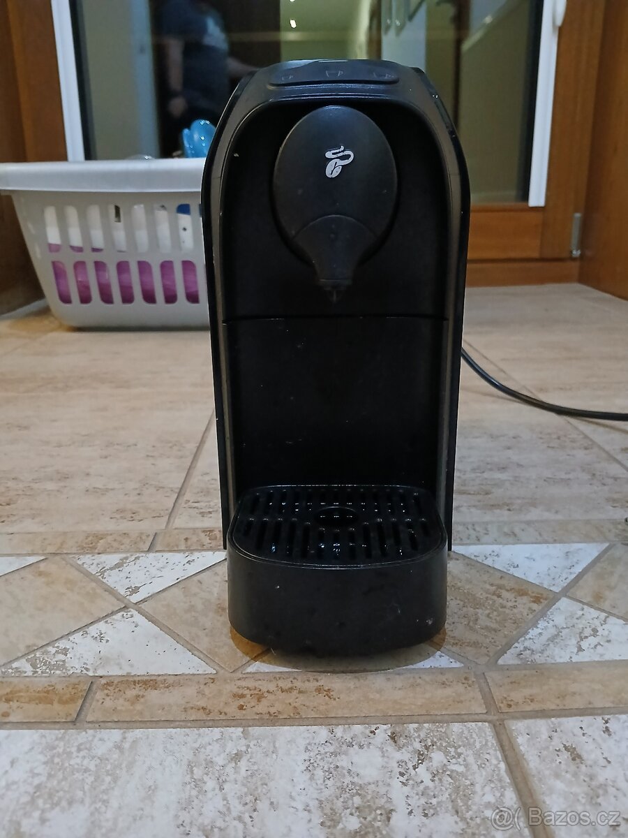 Prodám kapslový kávovar