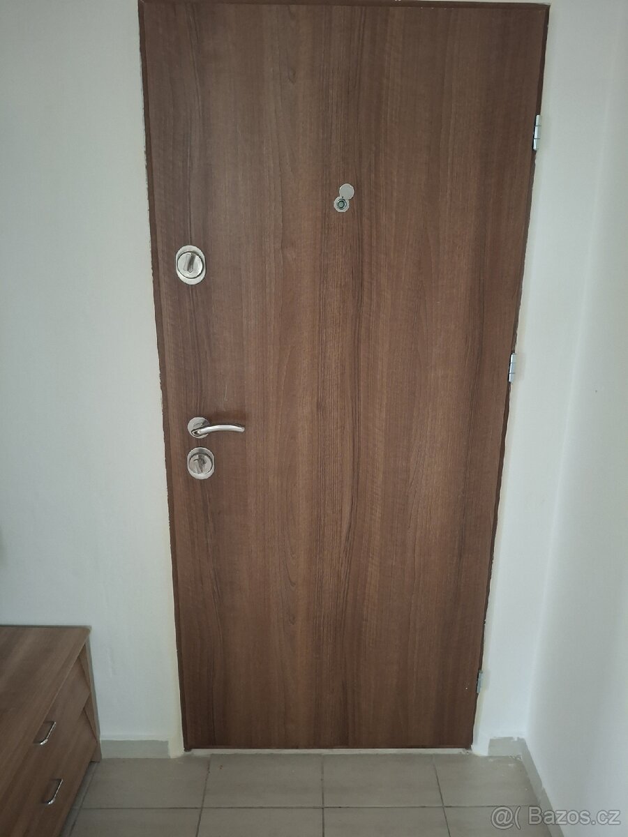 Pronájem bytu 3+1,J.Hradec