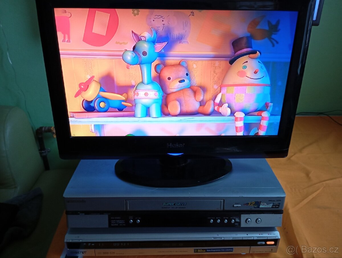 Tv led DVD zabudovaný
