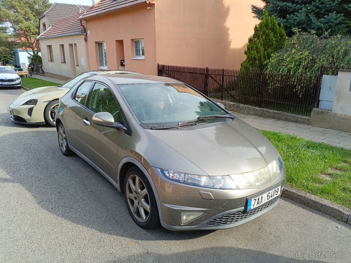 Honda civic 2.2 CDTI k opravě