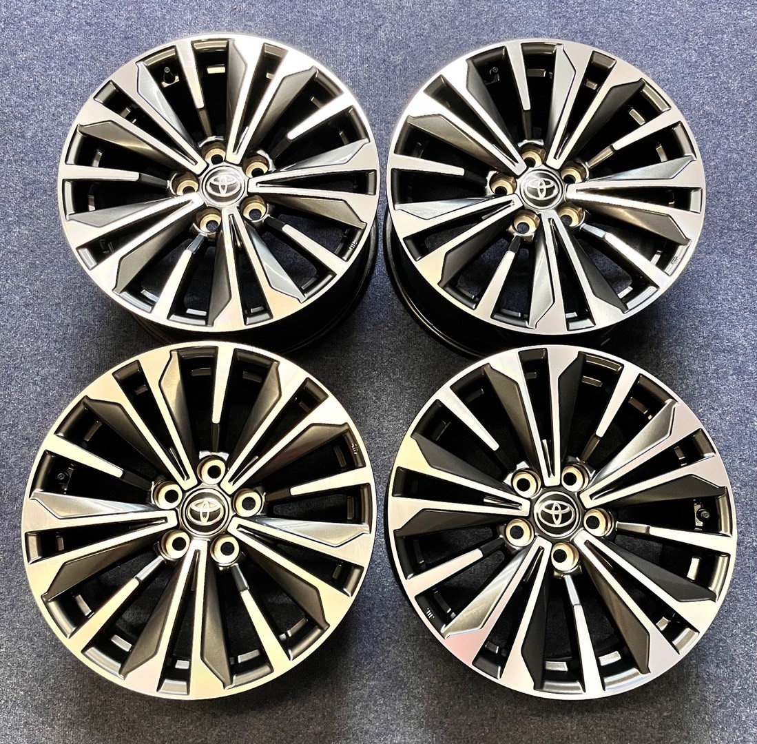 5x114,3 R17 Originál Alu Toyota COROLLA 2025 - NOVÝ STAV