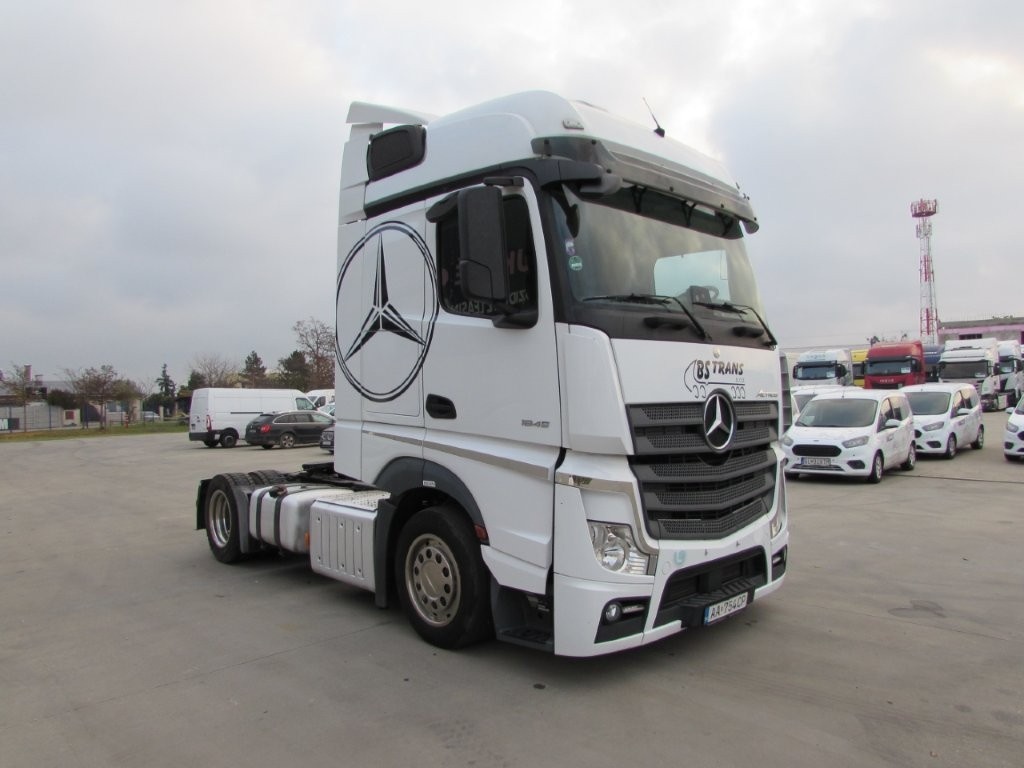 MERCEDES BENZ Actros 1845 Mega