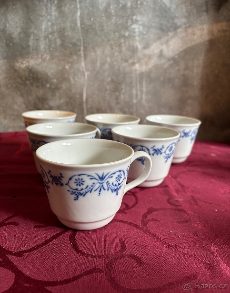 Sada porcelánových hrnků