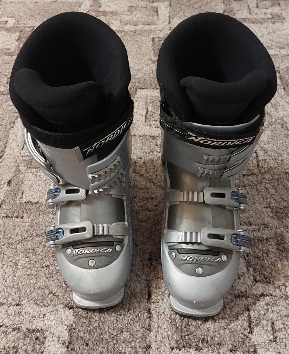 Lyžařské boty nordica 25.5