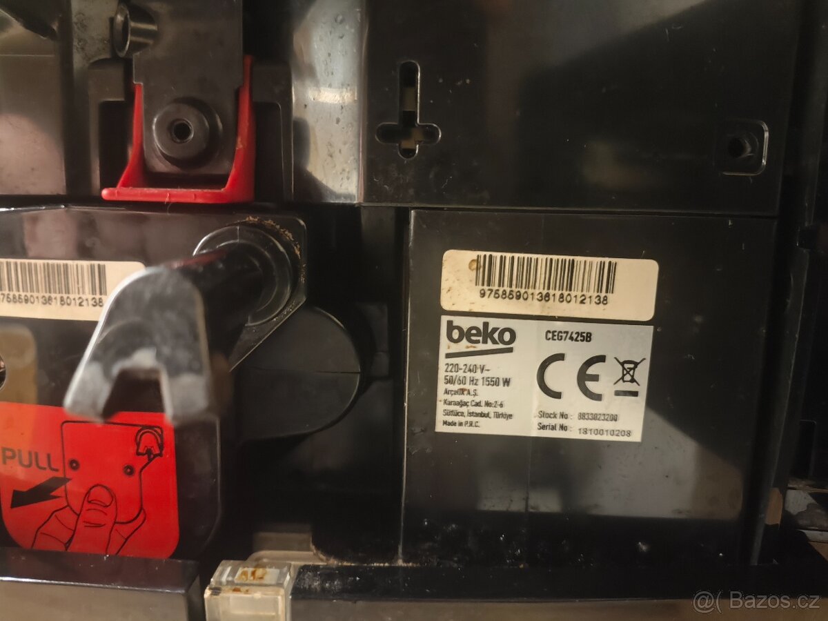 Kávovar Beko na díly